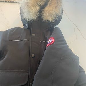 Kids Canada goose parka winter jacket size 4-5